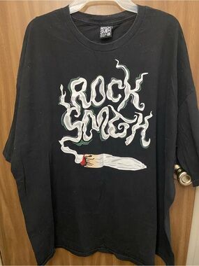 Black Short Sleeve Graphic Tee - 'Rock Smgh' Joint Design